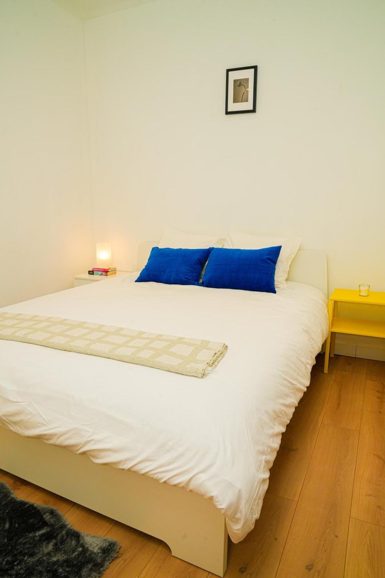 Lovely 1br & 1lr For 4p, Only 15 Min Walk To Center Apartamento