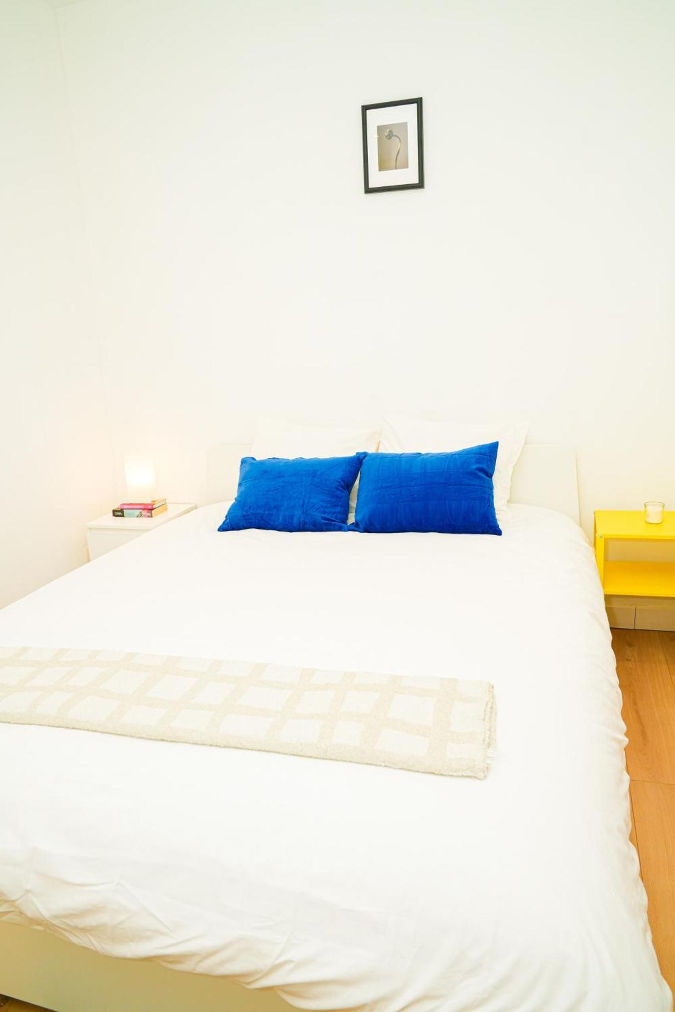Lovely 1br & 1lr For 4p, Only 15 Min Walk To Center Apartamento Gante