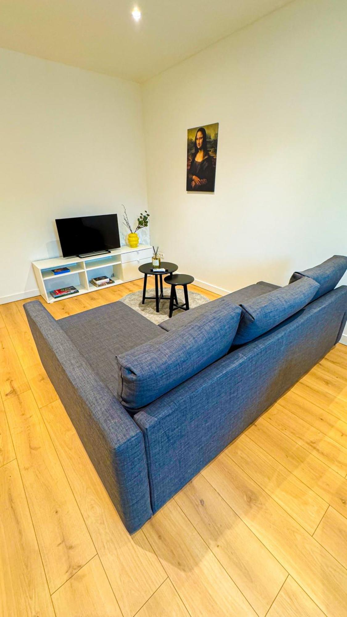 Apartamento Lovely 1br & 1lr For 4p, Only 15 Min Walk To Center